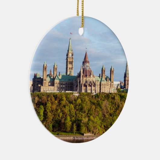 Parlement Hill in Ottawa - Ontario, Canada Keramisch Ornament (Rechts)