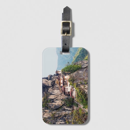 Paro Taktsang: het Nest-klooster van de Tijger - B Bagagelabel (Voorkant (verticaal))