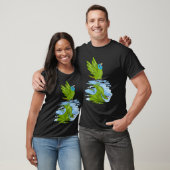 Parrot & Dragon Reflection I Blue crowed Conure T-shirt (Unisex)