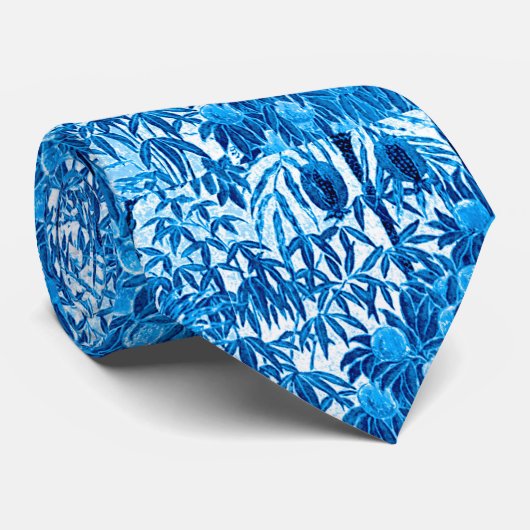 Parrot in een Oerwoud dat Plaatst, Indigo Blauw en Stropdas (Opgerold)