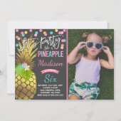 Partij als een anananasdaguitnodiging kaart (Voorkant)