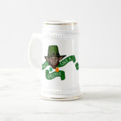 Partij als een leprechaun bierpul (Voorkant links)