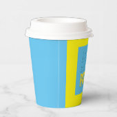Partij neemt twee kleuren mee voor het bekertje me papieren bekers (Rechts)
