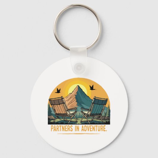 Partners in Avontuur | Retro Bergkamperen Sleutelhanger (Voorkant)