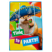 party chipmunk in sombrero medium cadeauzakje (Achterkant)