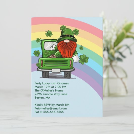 Party Lucky Irish Gnomen St Patricks Day Invite Feestdagenkaart (Staand voorkant)