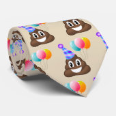 Party Pooper Birthday Poop Emoji Stropdas (Opgerold)
