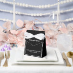 Party Treat Favoriet Box Bedankdoosjes<br><div class="desc">Deze partij gunst box wordt getoond in een elegante zwart-witte kleur. Pas dit item aan en wijzig de voorbeeldtekst in de jouwe. Tip: Voeg gewoon je geweldige lekkernijen toe en voeg wat feestelijk lint toe.</div>