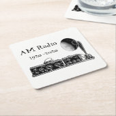 Pas  AM RadioOntvanger aan Kartonnen Onderzetters (Schuin)