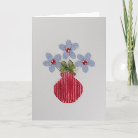 Pas Blauwe bloemen in rode vaas aan Kaart (Voorkant)