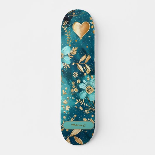 Pas Blauwgroen & Goud Bloemen Skateboard aan (Voorkant)
