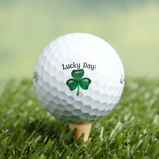Pas de heerlijke dag aan! Shamrock Golfballen (Insitu Shirt)