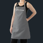Pas de tekst van de Naam minimalistisch elegant gr Schort<br><div class="desc">Pas Naamtekst minimalistisch grijs wit Schort aan Pas aan,  personaliseer met naam,  citaat,  uitdrukking,  of tekst. Zeer geschikt voor koks,  koks,  aardewerk,  keramiek,  ambachten,  werk,  keuken,  bakken,  bbq,  grill,  en ook bedrijven en winkels,  enz</div>