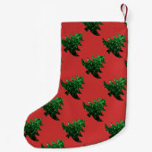 Pas de zwarte rode kerstboom aan kleine kerstsok (Achterkant)