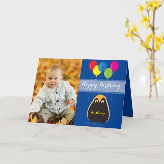 Pas Gelukkige Verjaardag met een Gelukkige Uil aan Kaart (Gele Bloem)