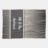 Pas getrouwd Couples Names Elegant Silver Stripes Theedoek (Horizontaal)