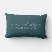 Pas getrouwd de heer mevrouw Deep Emerald Monogram Kussen (Achterkant)