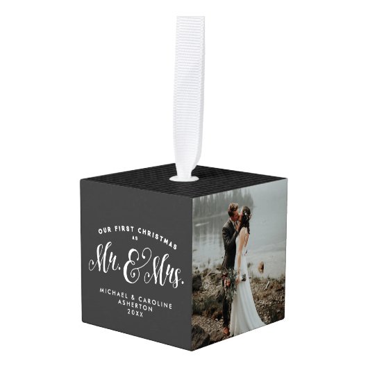Pas getrouwd eerste kerstfoto ornament (Voorkant hoekig)