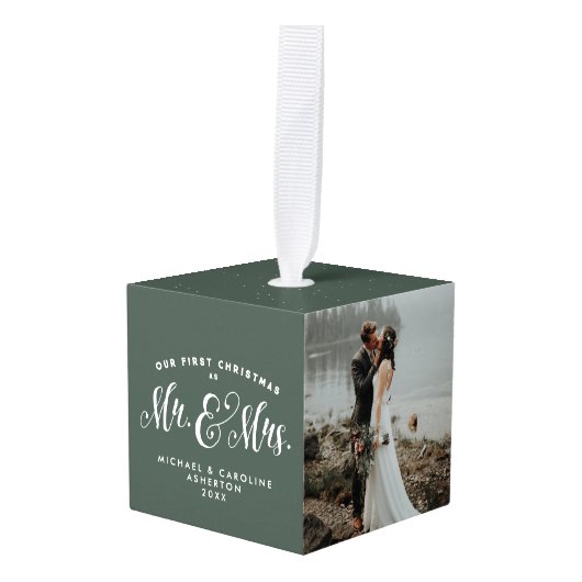 Pas getrouwd eerste kerstgroen decoratie (Voorkant hoekig)