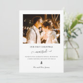 Pas getrouwd Eerste Kerstmis Gehuwd met de heer en Feestdagenkaart (Staand voorkant)