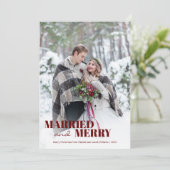 Pas getrouwd Gehuwd en vrolijk kerstfeest Feestdagenkaart (Staand voorkant)