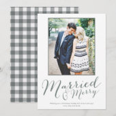 Pas getrouwd Gingham Foto Modern Married Merry Feestdagenkaart (Voorkant / Achterkant)