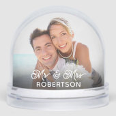 Pas getrouwd Kerst meneer en mevrouw trouwfoto Sneeuwbol (Voorkant)