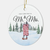 Pas getrouwd Kerstornament in Snuggly Mountain Keramisch Ornament (Links)