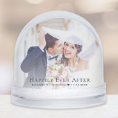 Pas getrouwd nog lang en gelukkig na foto sneeuwbol