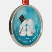 Pas getrouwd Sneeuwpaar Eerste Kerstmis Metalen Ornament (Rechts)