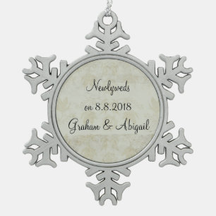 Pas getrouwd tin sneeuwvlok ornament