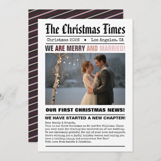 Pas getrouwd van onze eerste kerstkrantenfoto feestdagenkaart (Voorkant / Achterkant)