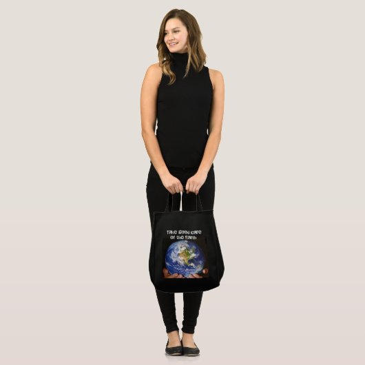 Pas goed op de aarde tote bag (Voorkant (model))