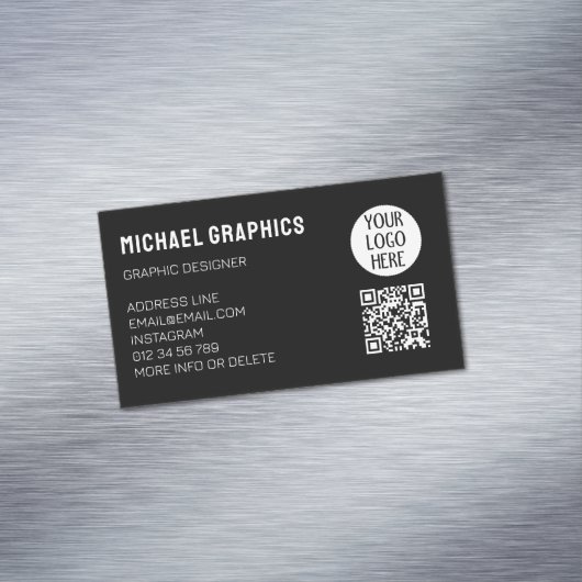 Pas je zwart-witte bedrijfslogo QR-code aan Magnetisch Visitekaartje (Voorbeeld)