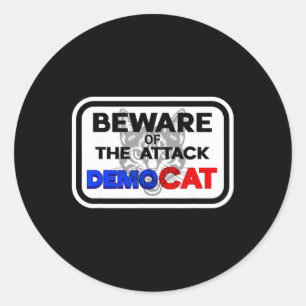 Pas Op Voor De Aanval Democat Democratische Vrouwe Ronde Sticker