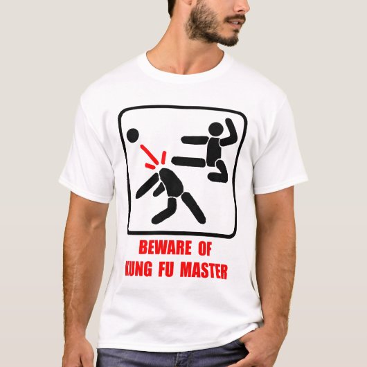 Pas op voor de meester van Kung Fu T-shirt (Voorkant)