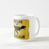 Pas op voor Dinosaur (beschadigd) Koffiemok (Voorkant rechts)
