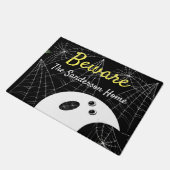 Pas op voor een moderne, minimale ghost Halloween- Deurmat (Schuin)