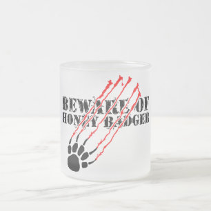 Pas op voor honingbadger matglas koffiemok