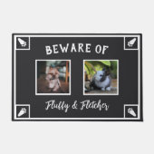 Pas op voor Pet Rabbit Names - Twee foto's Deurmat (Voorkant)