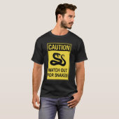 Pas op voor slangen t-shirt (Voorkant volledig)