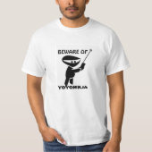 pas op yoyo ninja t-shirt (Voorkant)