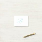 Pas Script Monogram, Licht Turkoois aan Post-it® Notes (Op bureau)