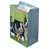Pasen Boston Terriers medium Gift Bag Medium Cadeauzakje (Voorkant Gekanteld)