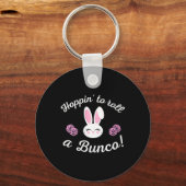 Pasen Bunco Hoppin om een Bunco Dice Bunny te roll Sleutelhanger (Voorkant)