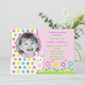 Pasen Bunny Foto Verjaardag Uitnodigingen (Staand voorkant)