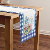 Pasen Gnome Bunny Blue Gingham Korte Tafelloper (Voorbeeld)