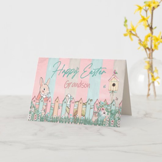 Pasen, kleinzoon, konijnentuinieren, hek kaart (Gele Bloem)