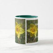 Pasen met twee gele deffodis mok (Midden)