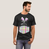 Pasen Plaid Reus Schnauzer Bunny Hond In Pocket T-shirt (Voorkant volledig)